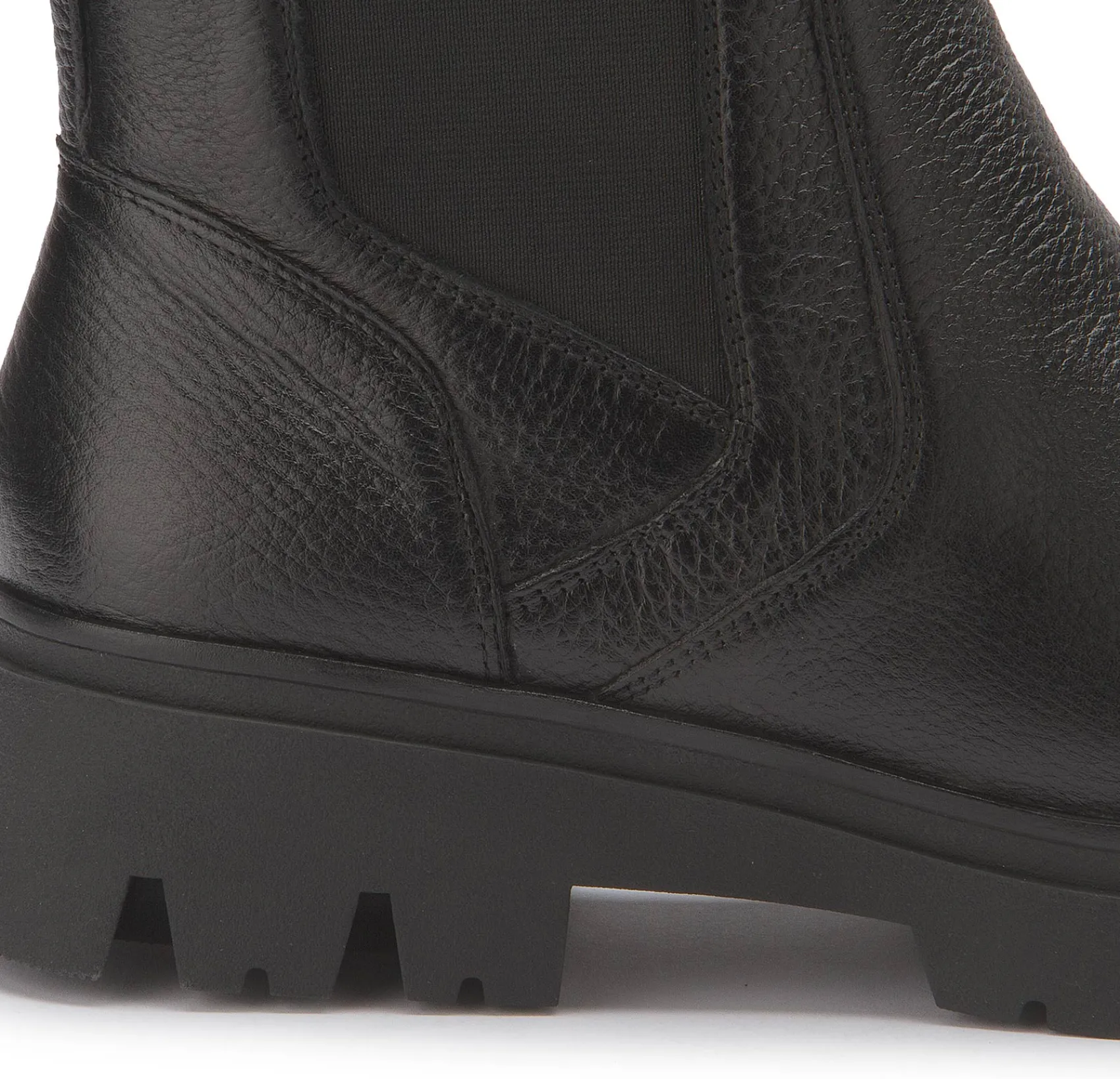 Stiefeletten|Tamaris Chelsea Boot in Übergrößen Schwarz