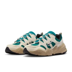 Sneaker|Sneaker|nike Tech Hera in Übergrößen