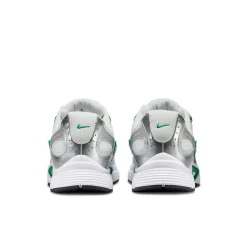 Sneaker|Sneaker|nike V5 RNR in Übergrößen Weiß