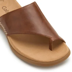 Zehentrenner|Sandalen|Gabor Pantolette in Übergrößen Braun