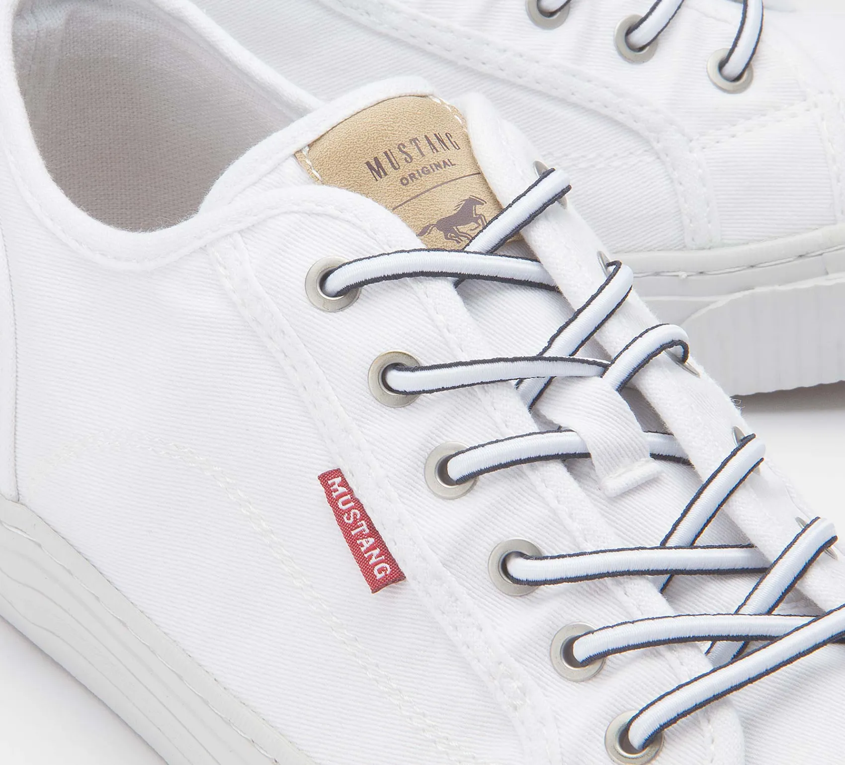 Sneaker|Schnürschuhe|Mustang Damen Sneaker in Übergrößen Weiß