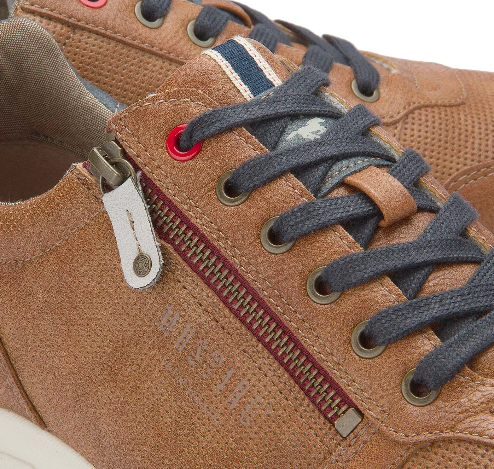 Schnürschuhe|Mustang Herren Sneaker in Übergrößen